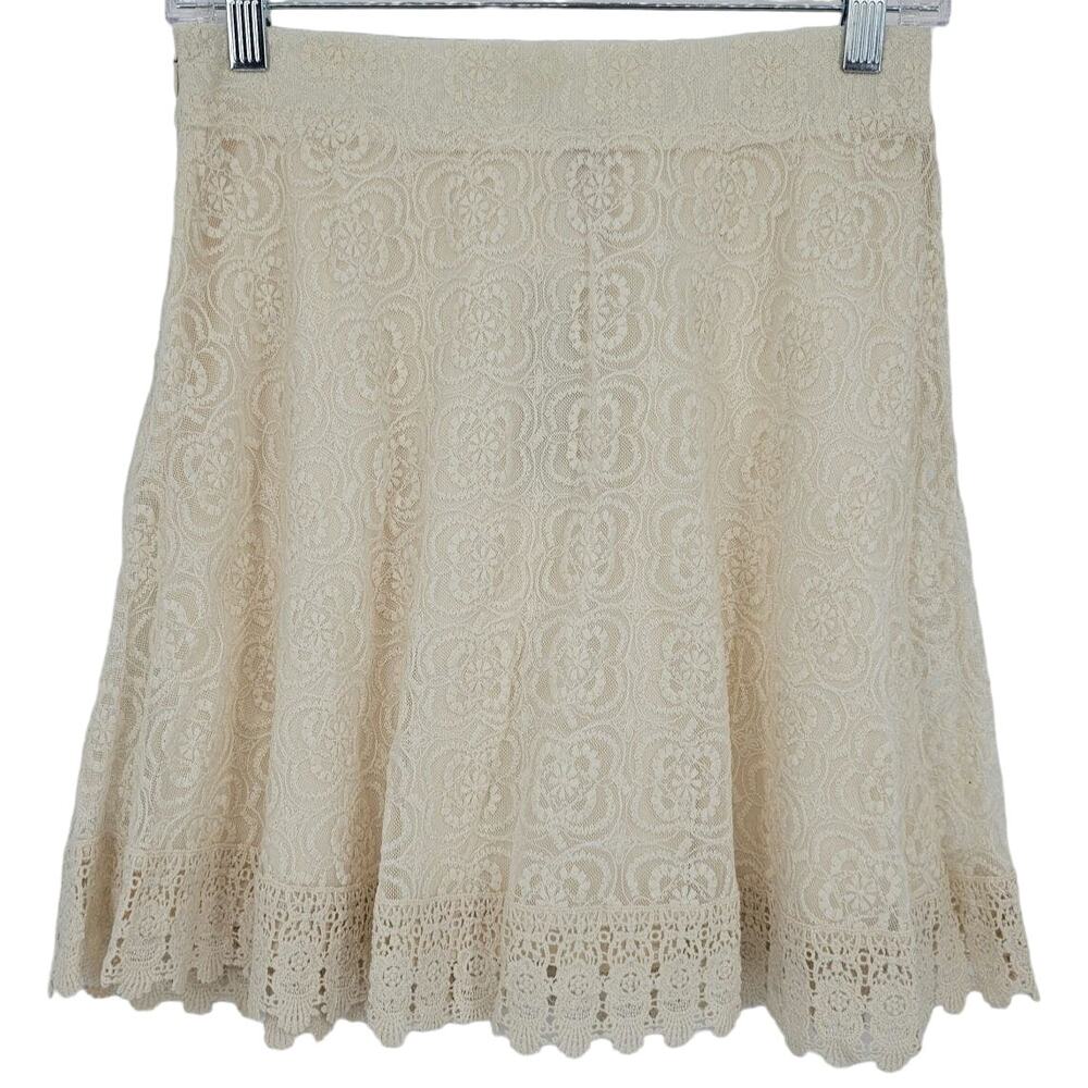 Francesca's Alya Womans size M Ivory Lace Overlay Lined Boho Mini Skirt NEW - Picture 2 of 8